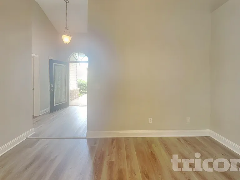349 Morning Star Dr — Photo 2