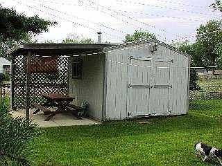 2nd image of 1754 Hinsdale Rd
