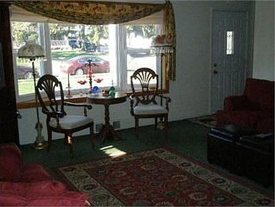 4th image of 428 Koch Ave