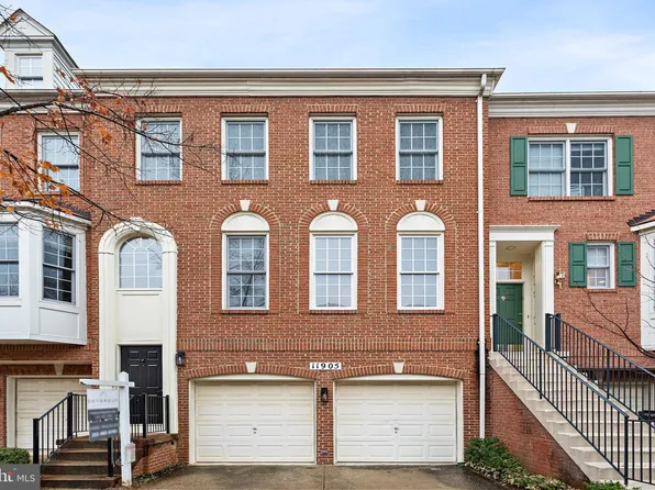 11905 Grey Hollow Ct #76, North Bethesda, MD 20852
