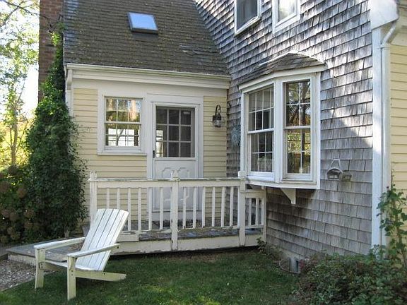 4th image of 241 Plum Street