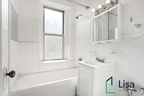 Rented by Lisa Management Inc | media 15