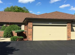 49433 Northwood Ct, Shelby Township, MI 48315