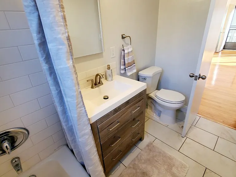 330 Orizaba Ave #7 — Photo 14