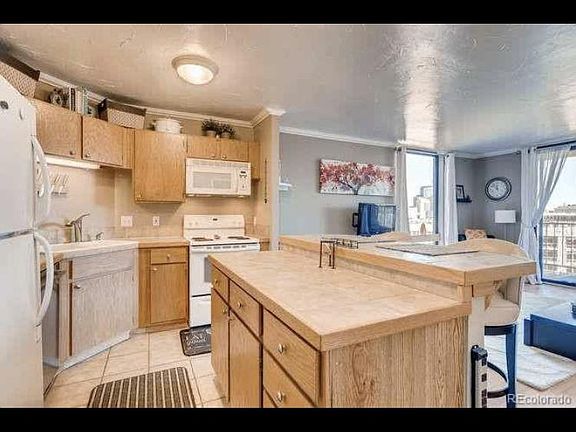 3rd image of 1301 N Speer Blvd #1006