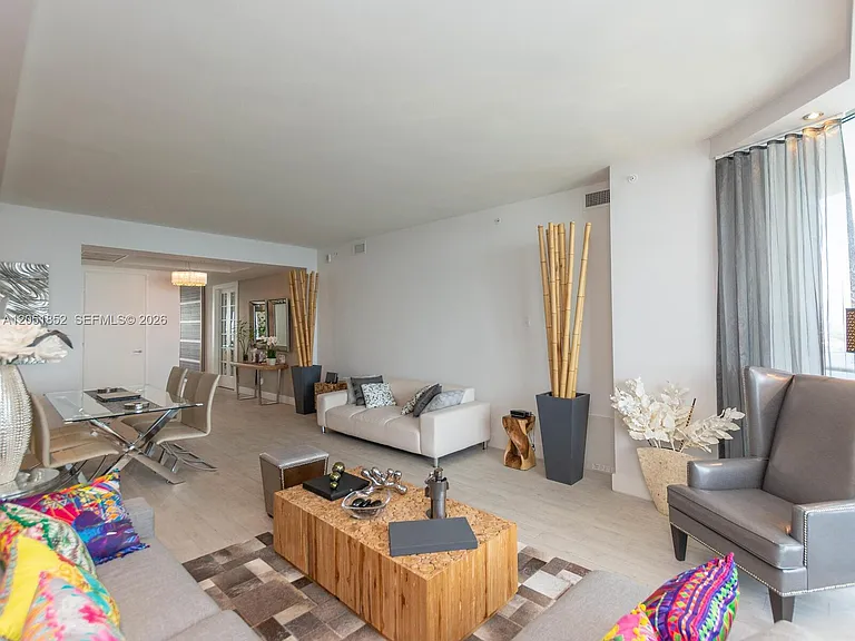 1300 Brickell Bay Dr #3804 — Photo 20