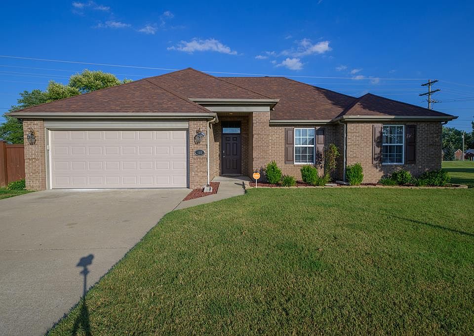 1st image of 4511 Bernheim Dr