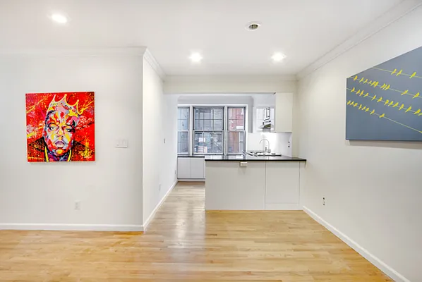 Rented by Compass | media 33