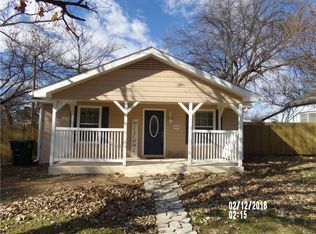1225 E Chambers St, Cleburne, TX 76031