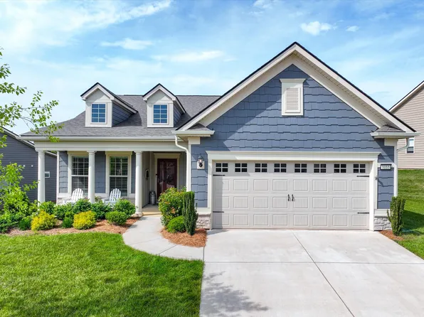 1055 Sumner Grv, Spring Hill, TN 37174