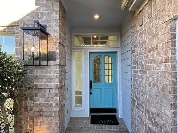 2409 N Hunter Place Ln, Arlington, TX 76006
