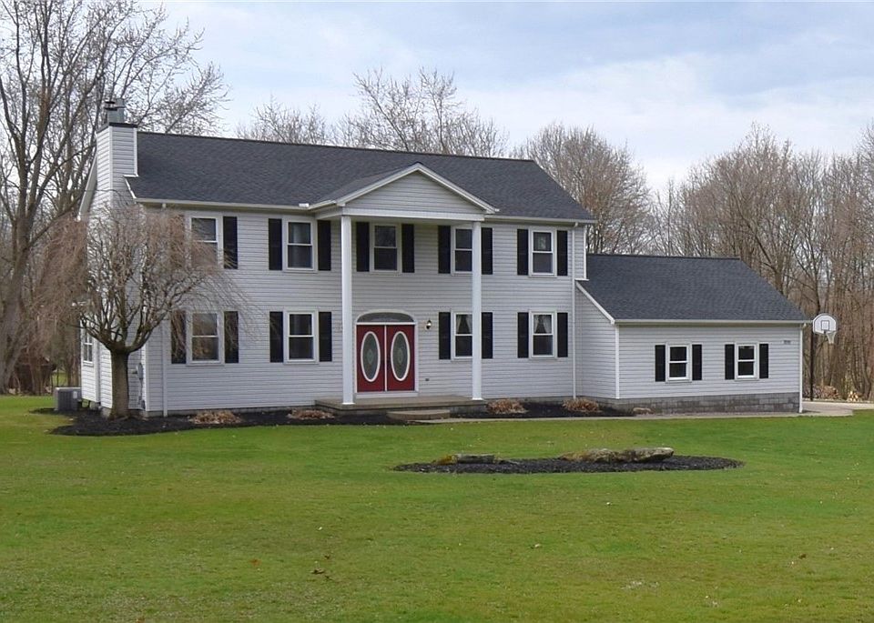 1st image of 7010 White Oak Dr