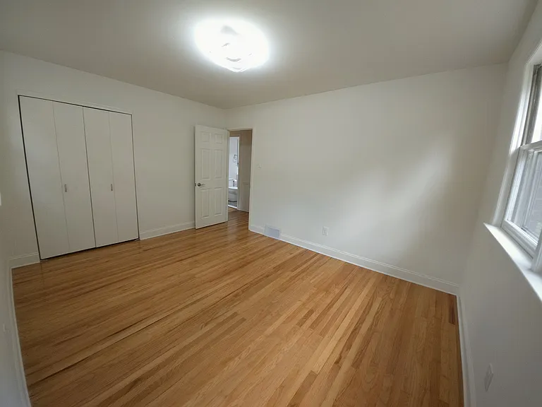 781 Livezey Ln — Photo 19