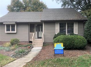 1227 Watermark Ct, High Point, NC 27265