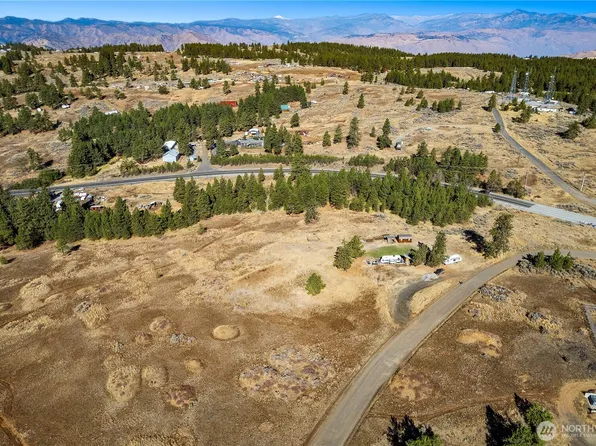 303 Sunset Way, East Wenatchee, WA 98802