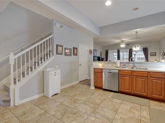 5th image of 8510 Sandy Beach St
