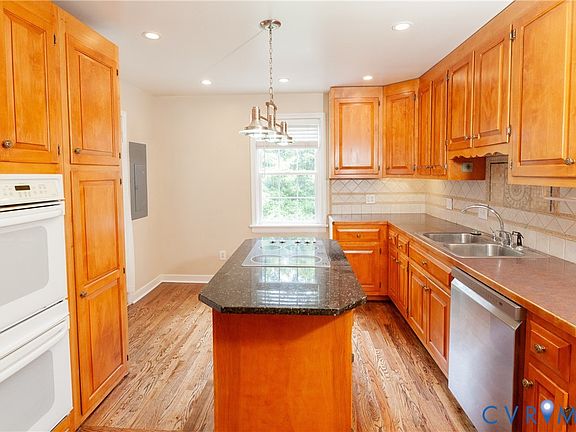 5th image of 1601 Brigham Rd