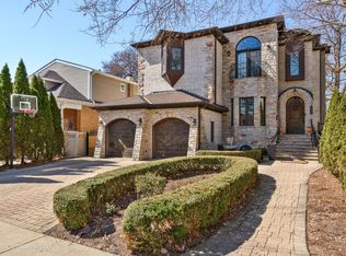 2134 N 77th Ct, Elmwood Park, IL 60707
