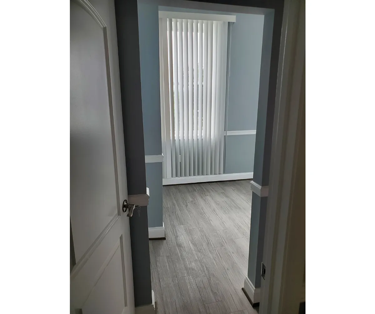 Building Photo - 2838 Washington Blvd #3B-550-3B