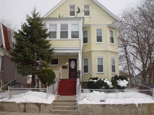 2nd image of 74 Hollingsworth St
