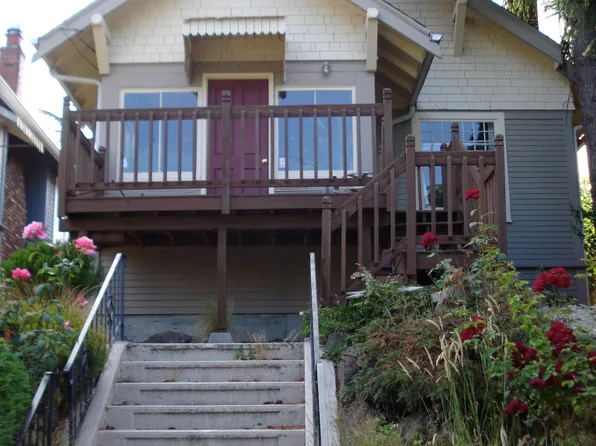 4008 Densmore Ave N, Seattle, WA 98103