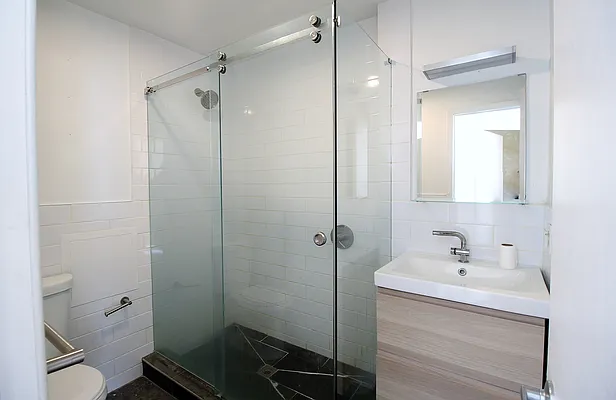 Rented by Julianna Realty Corp | media 15