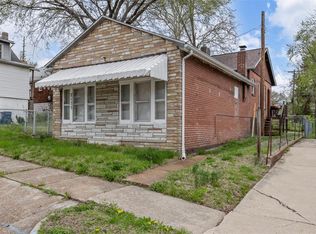 7135 Woodrow Ave, Saint Louis, MO 63121