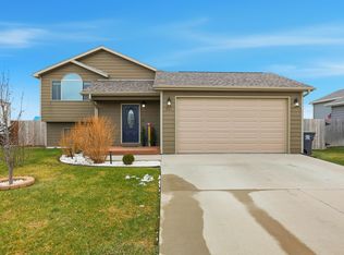 541 Pride Ct, Box Elder, SD 57719