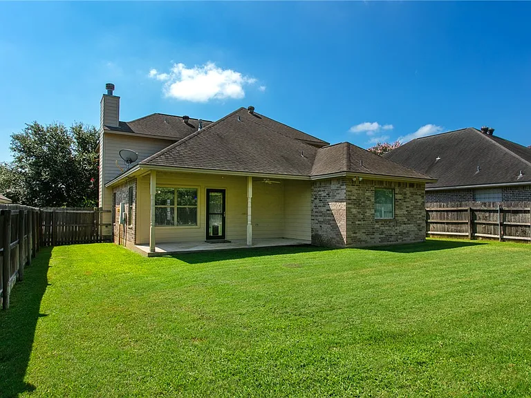2212 Brougham Pl — Photo 29