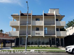 18429 Prairie St #32, Northridge, CA 91325