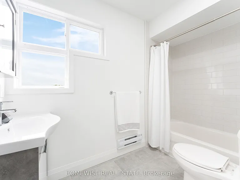 240 Ormond Dr #D8 — Photo 24