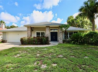 7800 Pointview Cir, Orlando, FL 32836