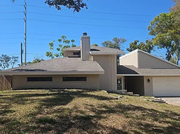 70 Durham Ct, Palm Harbor, FL 34683