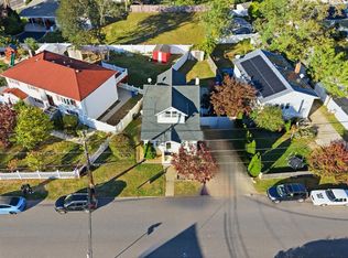 155 29th St, Copiague, NY 11726