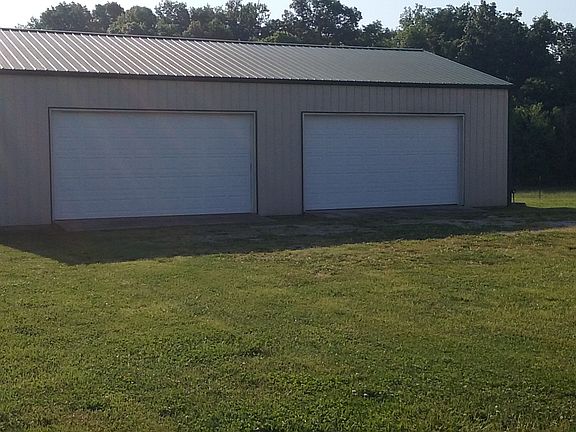 4 car garage 