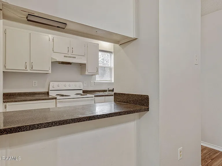 1318 Lee Ave #A-1 — Photo 8