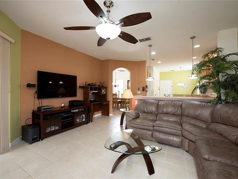 2920 Willow Creek Ln — Photo 91