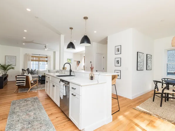 55 Ocean Road #13, Portsmouth, NH 03801