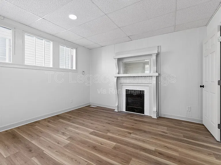 604 Hart St — Photo 12