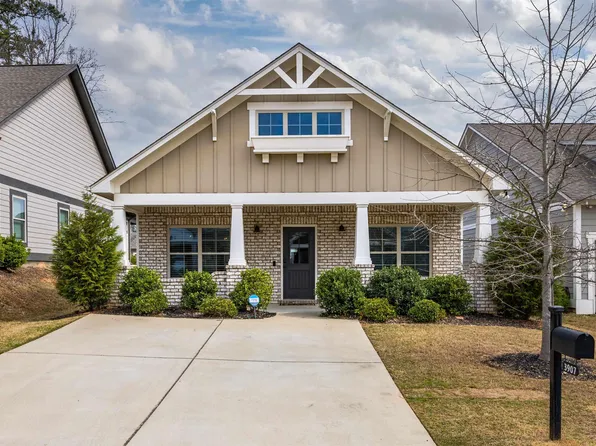 3907 Crest Lndg, Irondale, AL 35210