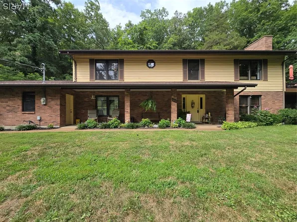 3871 Autumn Set Dr, Arnold, MO 63010