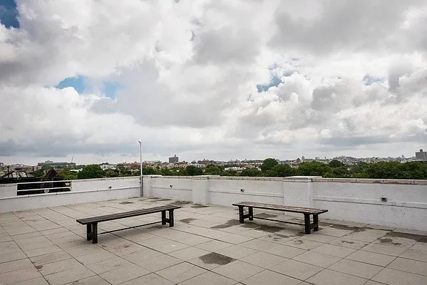 Rented by Bold New York | media 36