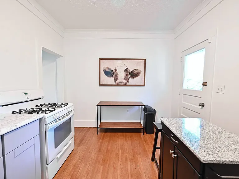 2230 B St — Photo 10