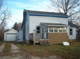 215 Dutton St, Eaton Rapids, MI 48827