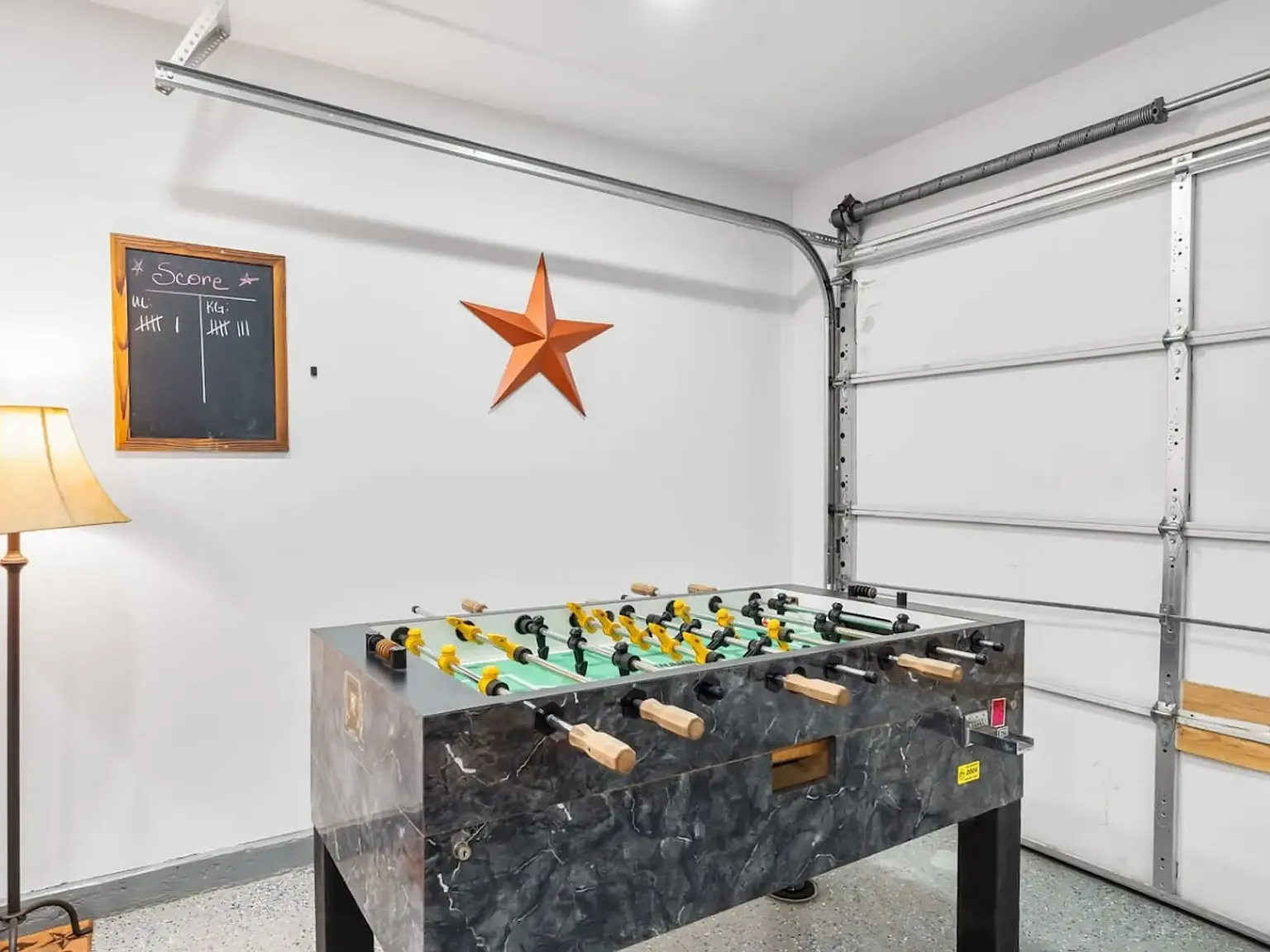 4 bed, 1500 sqft, $5,500 — Photo 4