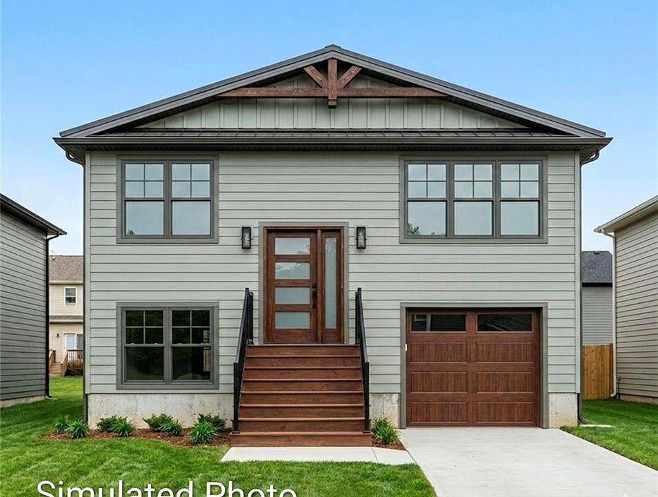 1st image of 511 Gibson St