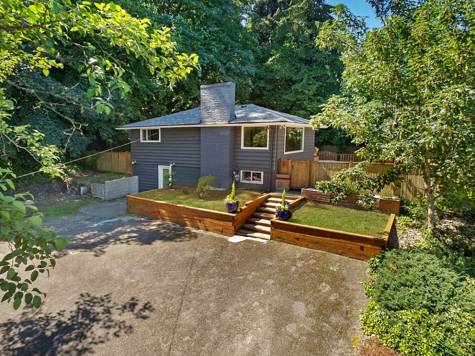 1st image of 6022 Pioneer Way E