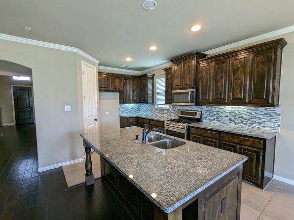 591 Deverson Dr