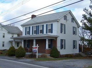 140 Schoolhouse Rd, Palmyra, PA 17078