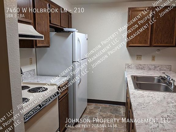 2nd image of 7460 W Holbrook Ln APT 210